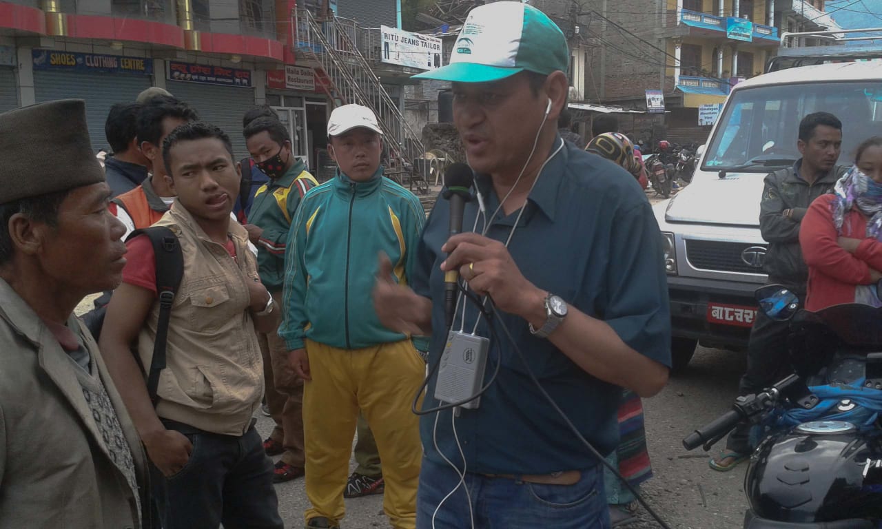 FRR producer interviews local community, Nepal
